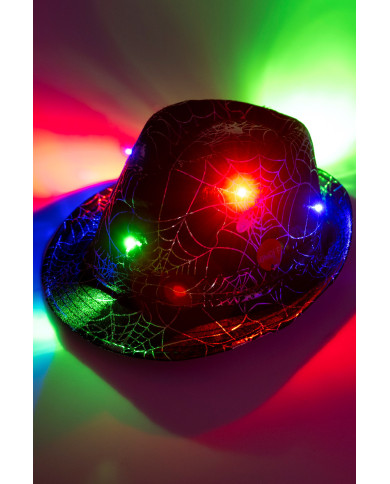 Chapeau gangster noir avec toiles d’araignée et lumières (piles comprises), avec étiquette volante / étiquette