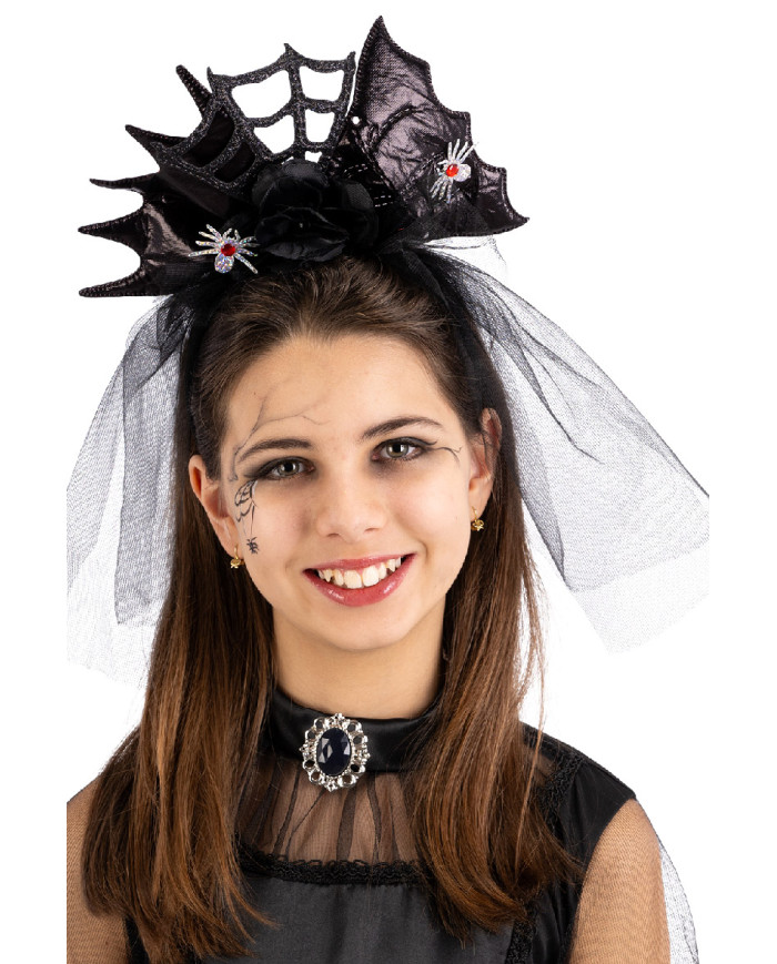 Serre-tête avec nœud noir et araignées, avec étiquette cartonnée pliée Serre-tête avec nœud noir et araignées, avec étiquette cartonnée pliée