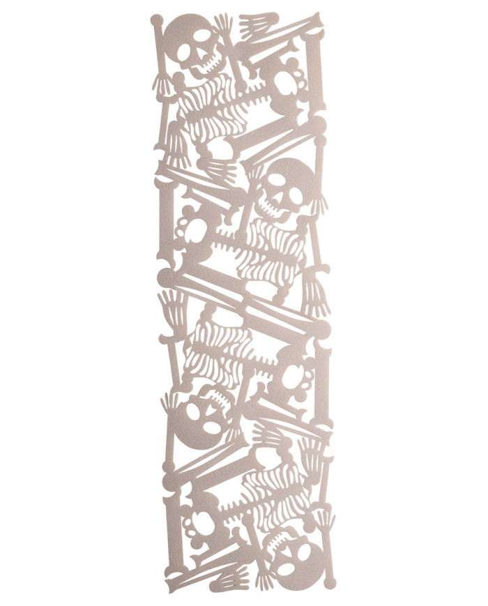 White felt centrepiece with skeletons cm. 110x30 with label