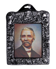 3D monster portrait h.cm. 21x30 with label 3D monster portrait h.cm. 21x30 with label