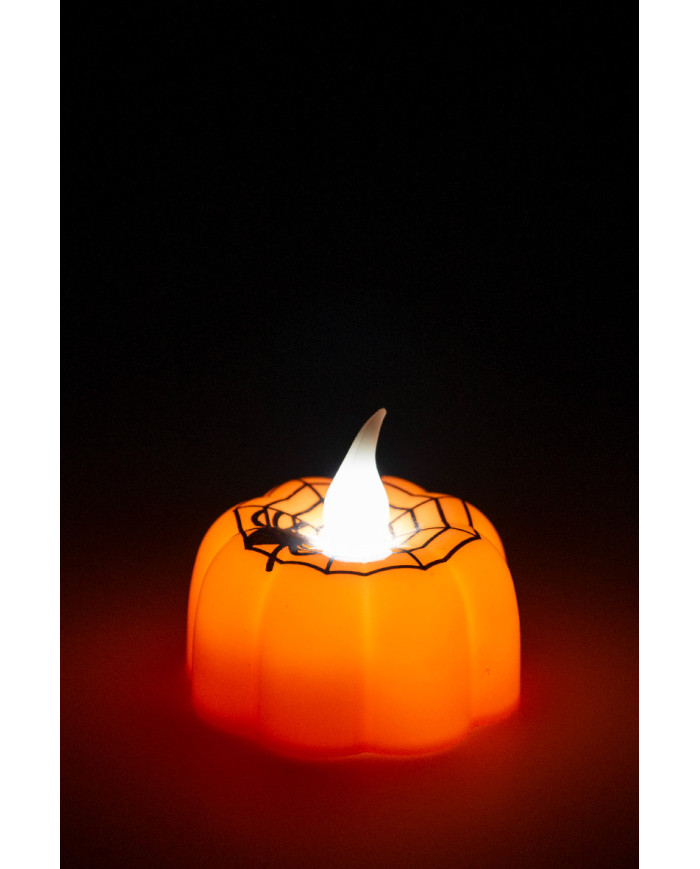 Bougie t-light, h. 4 cm env. (piles comprises), sur un présentoir