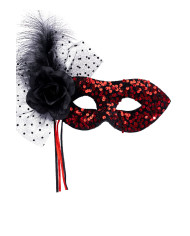 Masque en tissu avec paillettes rouges et décorations avec étiquette cartonnée pliée