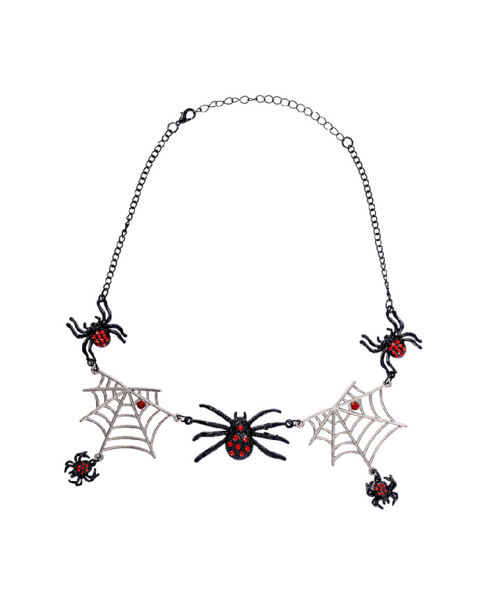 Collarino con ragnatele e ragni in metallo su cartoncino