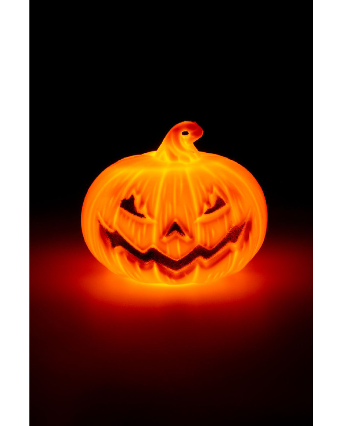 Pumpkin w/lights diam. cm 6 on display (batt.incl.) Pumpkin w/lights diam. cm 6 on display (batt.incl.)
