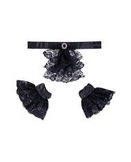 Set w/black gorget and wristbands in bag Set w/black gorget and wristbands in bag