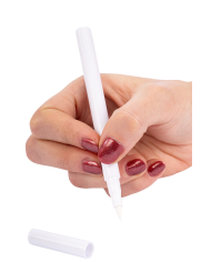 White make-up marker pen face/body on card