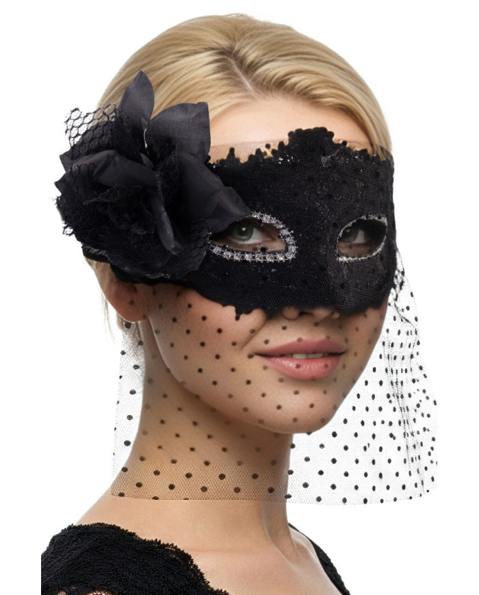 Maschera in tessuto nero con bautta e decorazioni su cartoncino