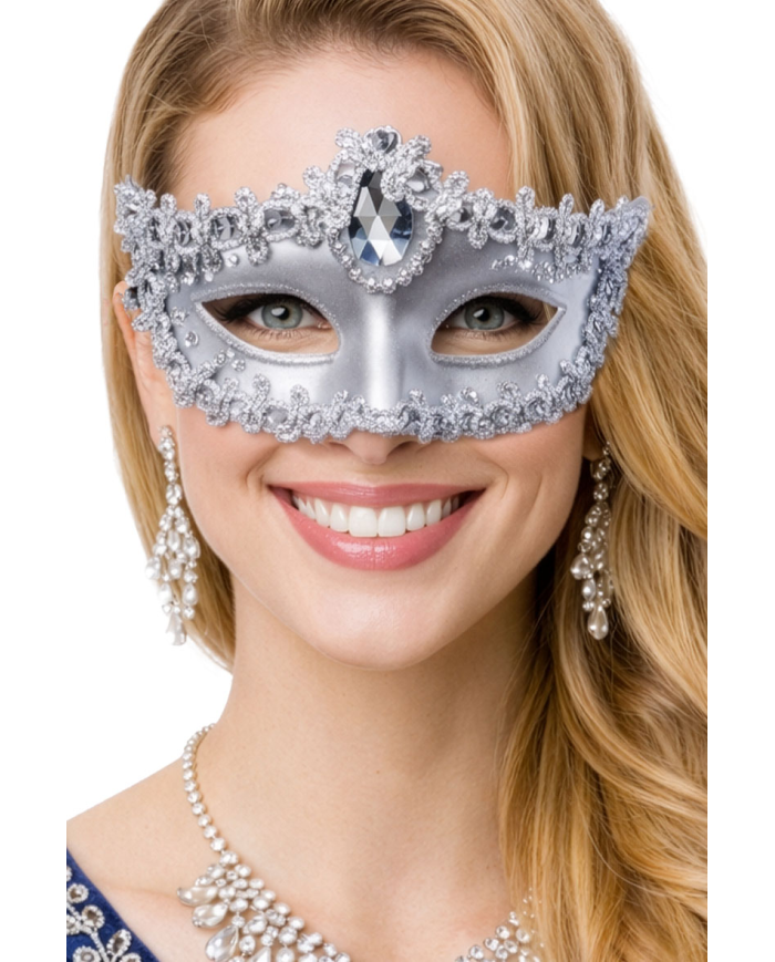 Maske silberfarben aus Kunststoff mit Dekorationen auf Pappkarton