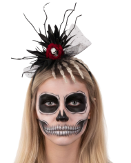 Diadema con mano de esqueleto, calavera y adornos florales con etiqueta colgante/etiqueta