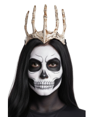 Krönchen Skeletthand aus Kunststoff auf Pappkarton