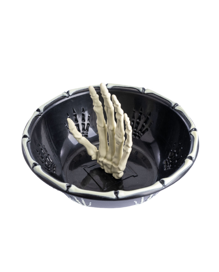 Portaoggetti nero con mano scheletro in plastica con cartellino/etichetta