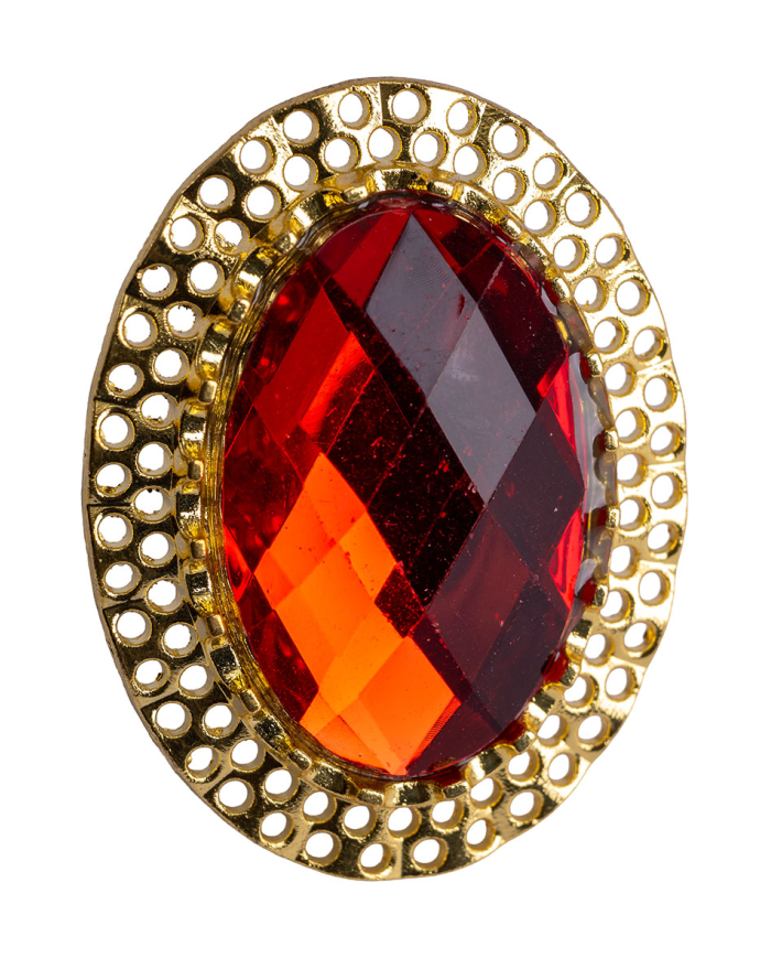 Anillo con gema roja redonda ajustable de metal en bolsa sobre cartoncillo