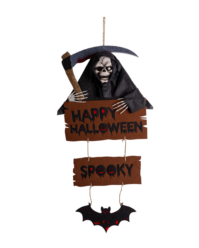 Hanging skeleton with sickle and felt sign h.cm. 92x42 with hangtag/label