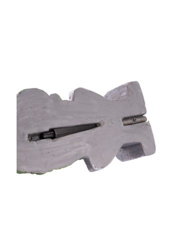 Busto con serpientes de poliestireno con piqueta de unos 43 cm. de alto con etiqueta colgante/etiqueta