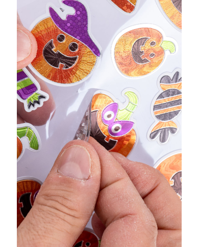 Fiche autocollants citrouilles dans un sachet sur papier cartonné