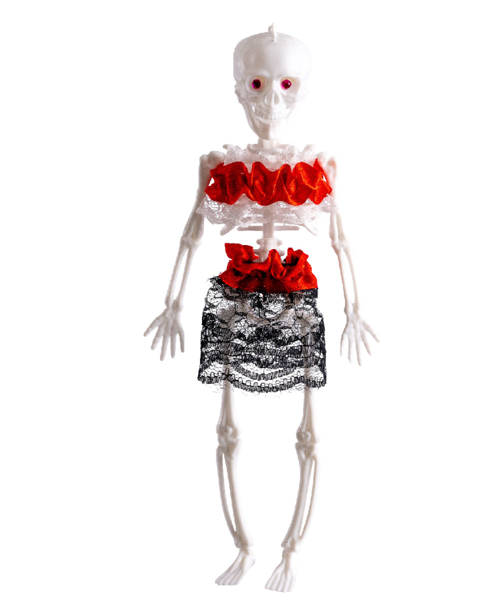 Hanging plastic skeleton h.cm.30 with lace dress with hangtag/label