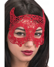 Chinless mask in macram?ö red fabric, for refined taste devils.