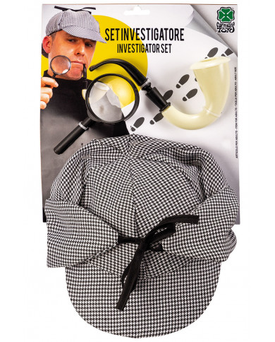 Detective set consisting of hat, lens and pipe to become