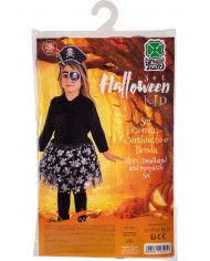 Pirate set for children consisting of veil skirt, headband and