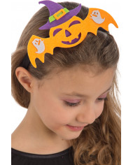 Headband with nice bat felt decoration, ideal for Halloween. Headband with nice bat felt decoration, ideal for Halloween.