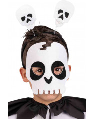 Skull set consisting of white felt mask with black eyes and