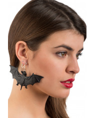 Bat earrings, a jewel that will enrich your Halloween disguise. Bat earrings, a jewel that will enrich your Halloween disguise.