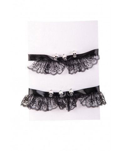 Set consisting of a horror style collar and bracelet. Adult