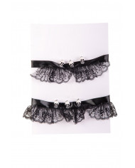 Set consisting of a horror style collar and bracelet. Adult