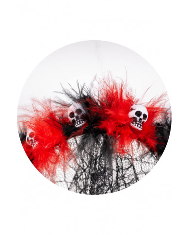 diadema con velo, rosas y calaveras sobre cartoncillo