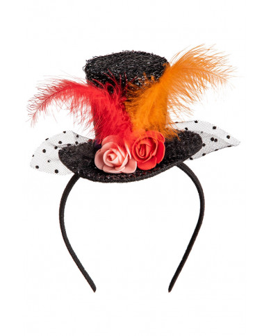 chapeau noir en tissu gaufré avec fleurs, plumes, voile, serre-tête avec étiquette volante / étiquette