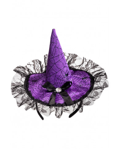 Violettes Hütchen aus Strechsatin mit Schleife und Spitze mit Haarreif mit Aufhänger