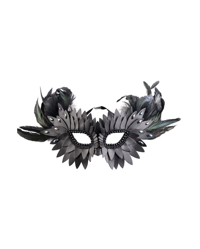 Masque noir en éco-cuir, avec plumes et strass, sur papier cartonné