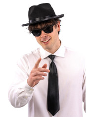 Conjunto gángster (sombrero, gafas y corbata) sobre cartoncillo